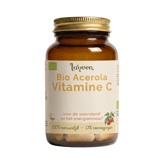 Glazen pot van de Bio Acerola Vitamine C van Laveen. Biologische en vegan gecertificeerd. Voor de weerstand en het energieniveau. 100% natuurlijk, 0% toevoegingen.